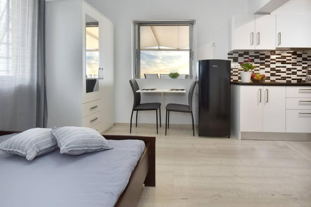 Cozy Bright Studio Athene Buitenkant foto